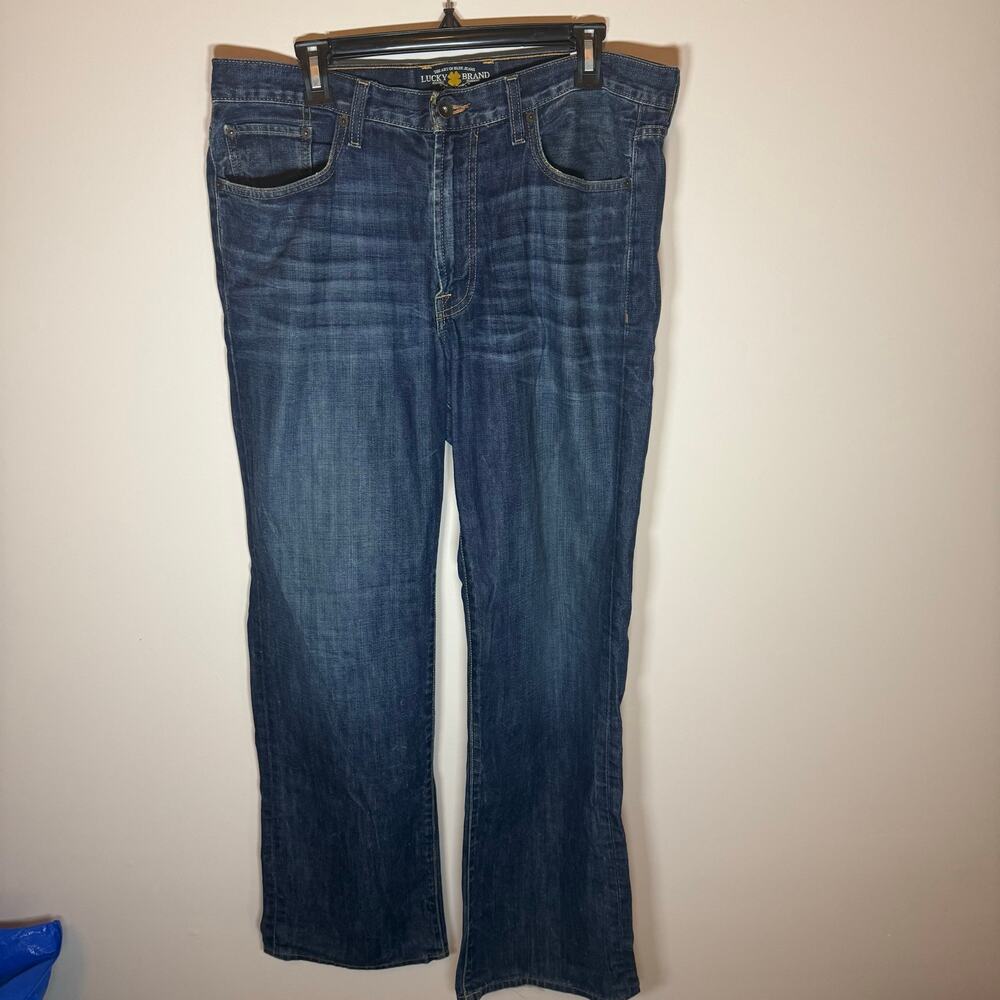 Men’s 34x32 Lucky Brand Relaxed Straight Fit Casual Normcore Classic Blue Jeans